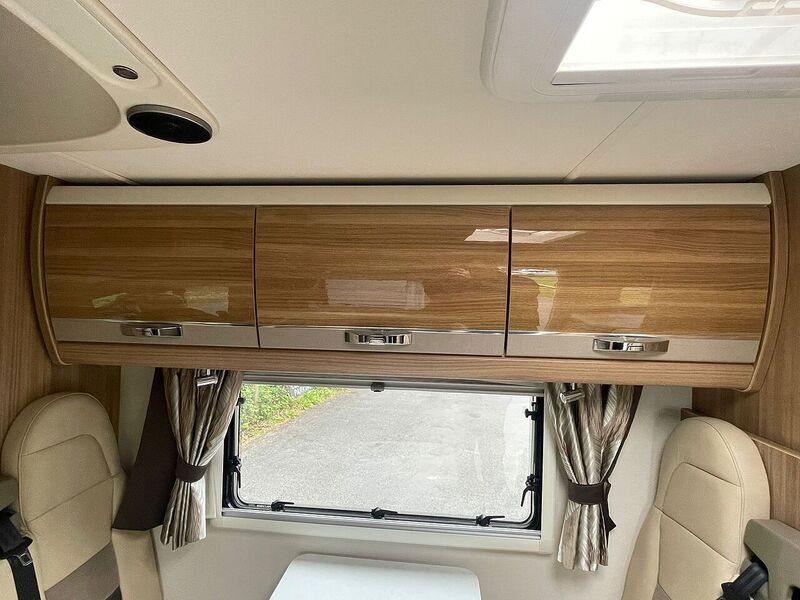 Swift Kon-Tiki 649 Black Edition 3.0L - HAB AC - TRACKER - U10636
