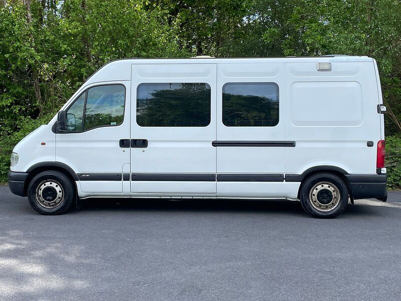 Renault Master Campervan - U10640