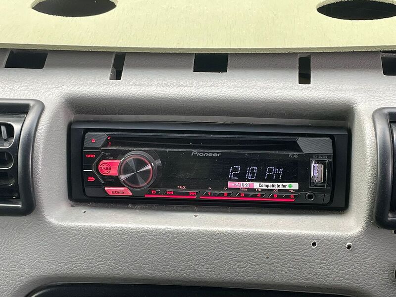Renault Master Campervan - U10640