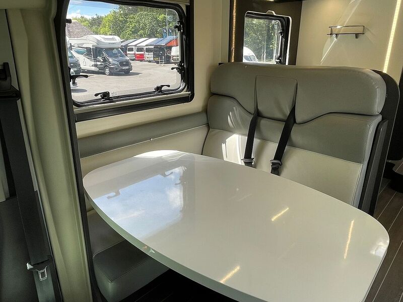 Roller Team Zefiro 685 1995 3dr Motorhome Manual Diesel - U10642
