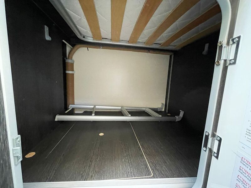 Roller Team Zefiro 685 1995 3dr Motorhome Manual Diesel - U10642