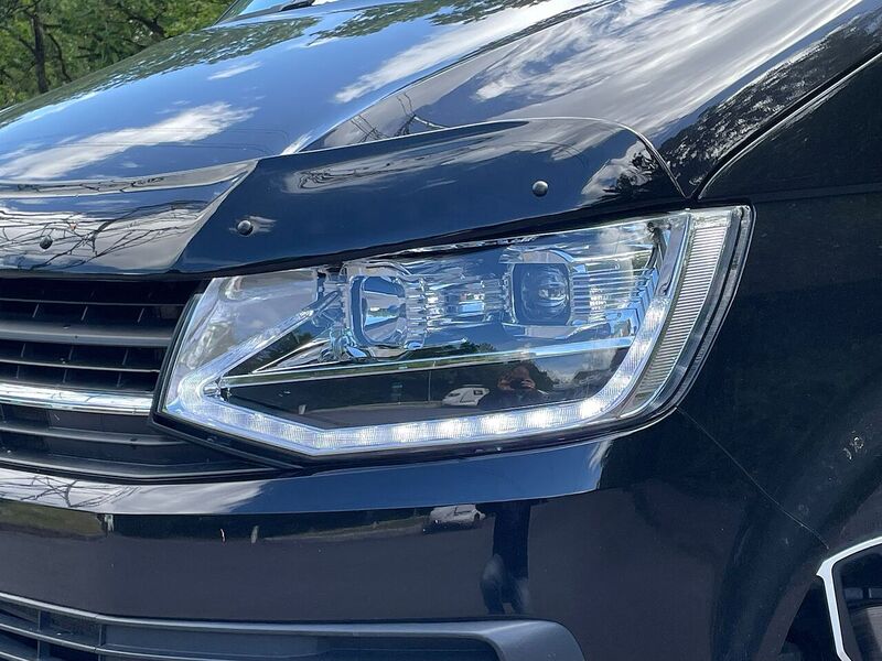 Volkswagen Transporter T32-Highline-150ps-DSG 2.0 5dr Motorhome Automatic Diesel - U10649