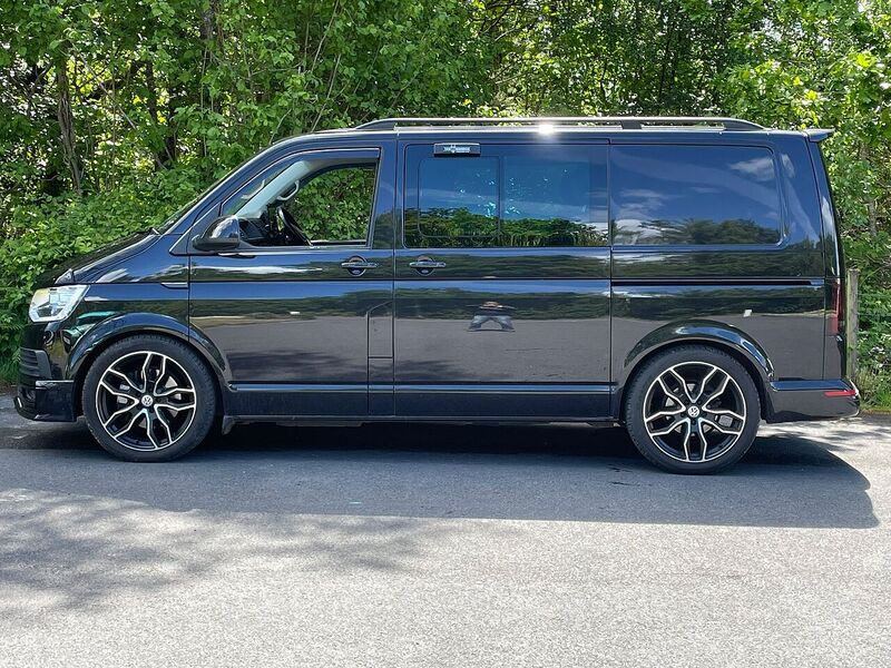 Volkswagen Transporter T32-Highline-150ps-DSG 2.0 5dr Motorhome Automatic Diesel - U10649