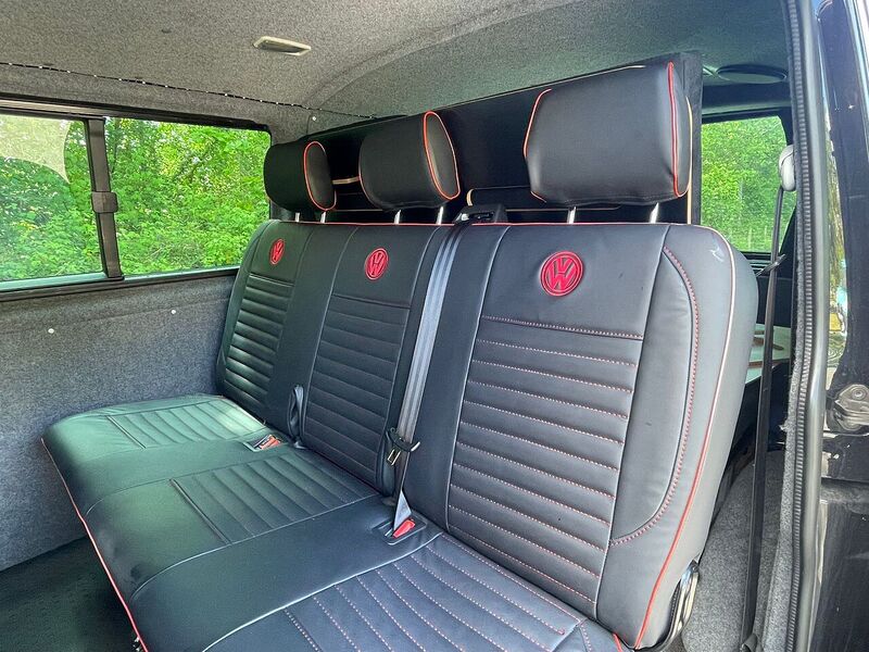 Volkswagen Transporter T32-Highline-150ps-DSG 2.0 5dr Motorhome Automatic Diesel - U10649