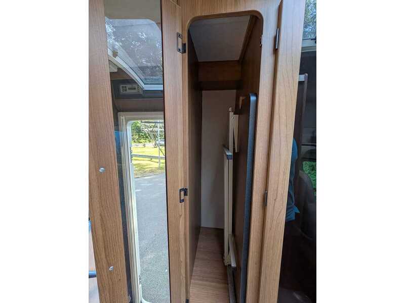Auto-Trail Apache 634 Van Conversion 2.3 Manual Diesel 2.3 3dr Van Conversion Manual Diesel - U10657