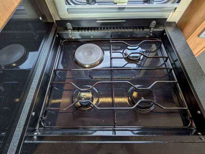 Auto-Trail Apache 634 Van Conversion 2.3 Manual Diesel 2.3 3dr Van Conversion Manual Diesel - U10657