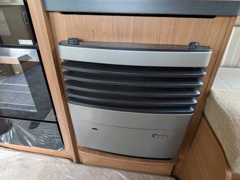 Auto-Trail Apache 634 Van Conversion 2.3 Manual Diesel 2.3 3dr Van Conversion Manual Diesel - U10657