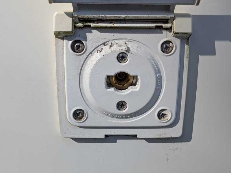 Auto-Trail Apache 634 Van Conversion 2.3 Manual Diesel 2.3 3dr Van Conversion Manual Diesel - U10657