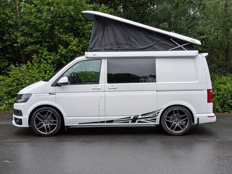 Volkswagen Transporter T30 BMT Highline Panel Van 5dr Diesel DSG FWD SWB Euro 6 (s/s) (150 ps) - U10658