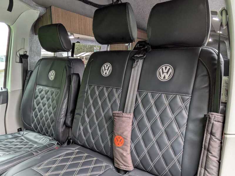 Volkswagen Transporter T30 BMT Highline Panel Van 5dr Diesel DSG FWD SWB Euro 6 (s/s) (150 ps) - U10658