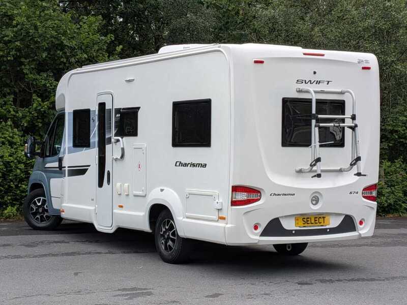 Swift Escape 674 Charisma - U10665