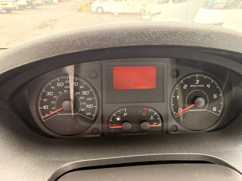 Swift Kon-Tiki Sport 584 35 C/C MULTIJET II - U10667