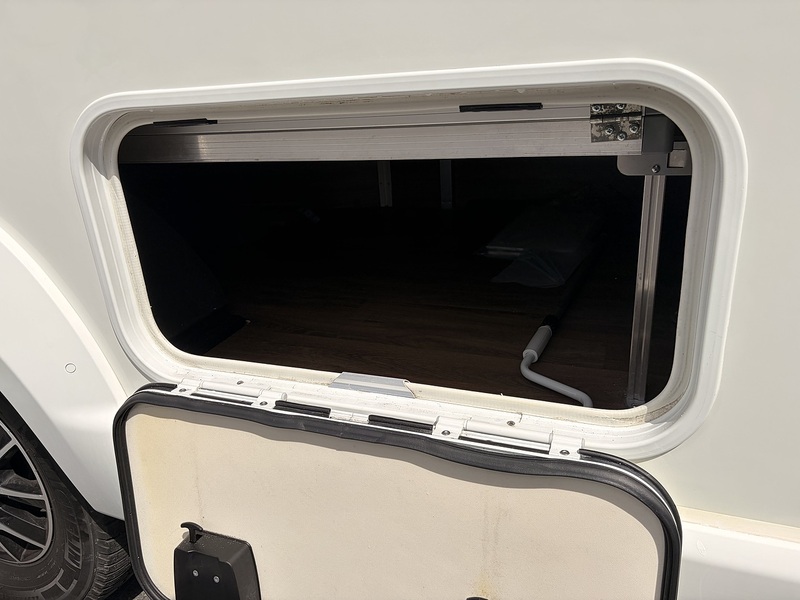 Swift Kon-Tiki Sport 584 35 C/C MULTIJET II - U10667