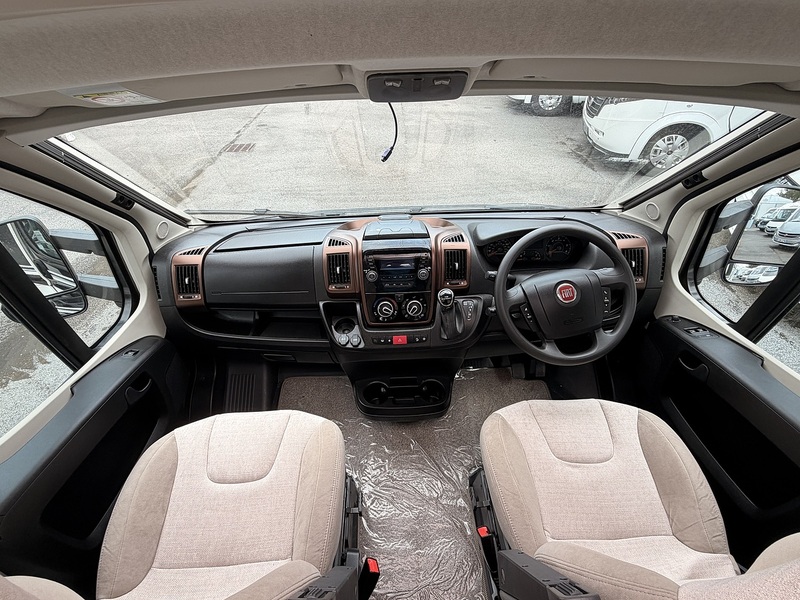 Swift Kon-Tiki Sport 584 35 C/C MULTIJET II - U10667