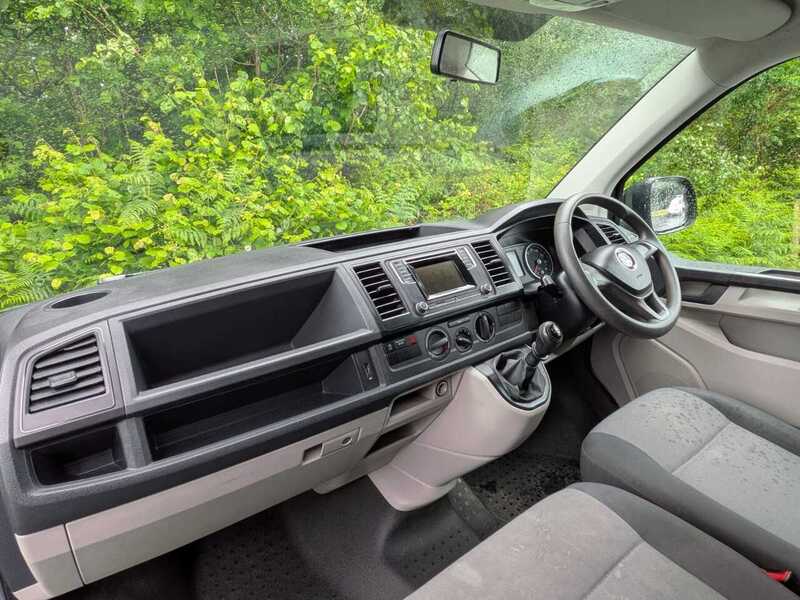 Volkswagen Transporter T26 BMT - Startline Base - U10669