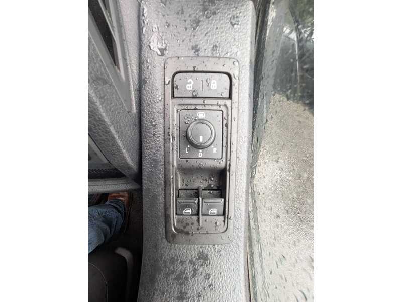 Volkswagen Transporter T28 Highline 150bhp - U10670