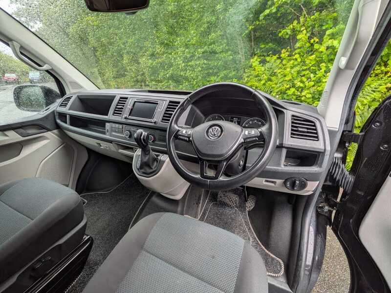 Volkswagen Transporter T28 Highline 150bhp - U10670