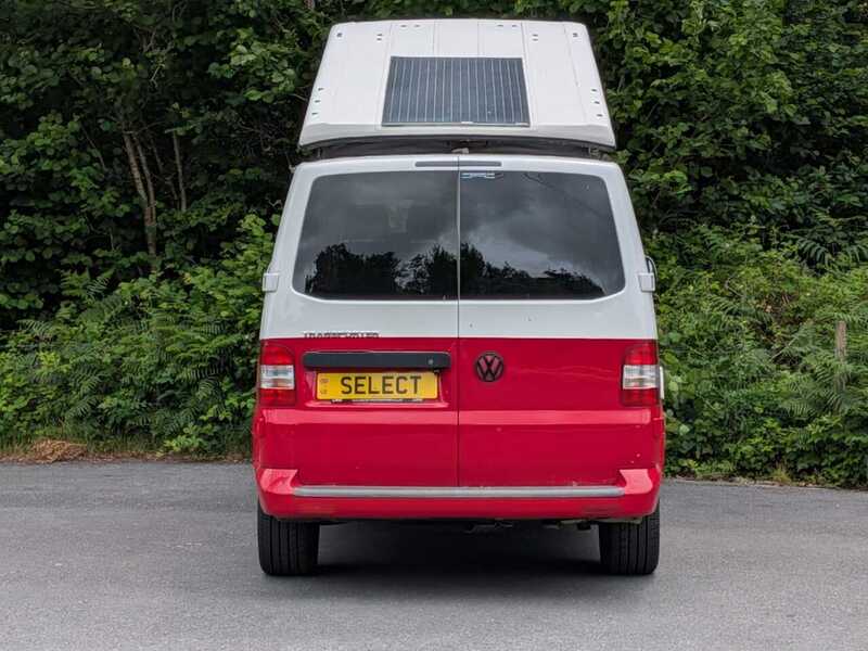 Volkswagen Transporter 2.0 TDI T28 Campervan - U10673
