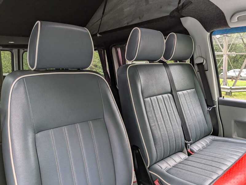 Volkswagen Transporter 2.0 TDI T28 Campervan - U10673