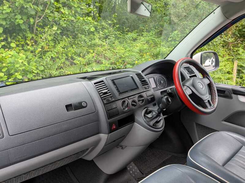 Volkswagen Transporter 2.0 TDI T28 Campervan - U10673