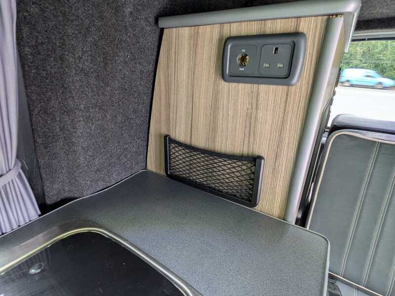 Volkswagen Transporter 2.0 TDI T28 Campervan - U10673