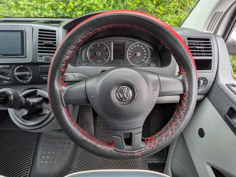 Volkswagen Transporter 2.0 TDI T28 Campervan - U10673