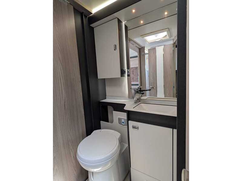 Swift Kon-Tiki 894 DB - U10675