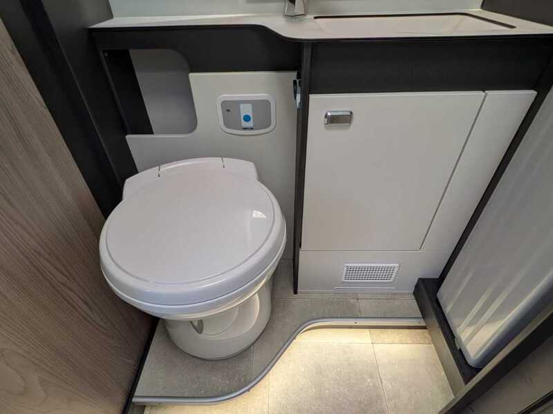 Swift Kon-Tiki 894 DB - U10675