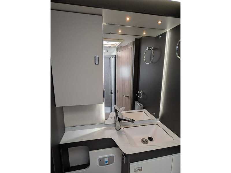 Swift Kon-Tiki 894 DB - U10675