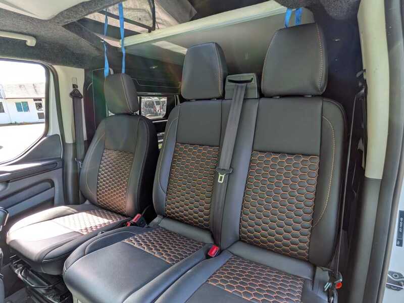 Ford Transit Custom 300 EcoBlue - U10683