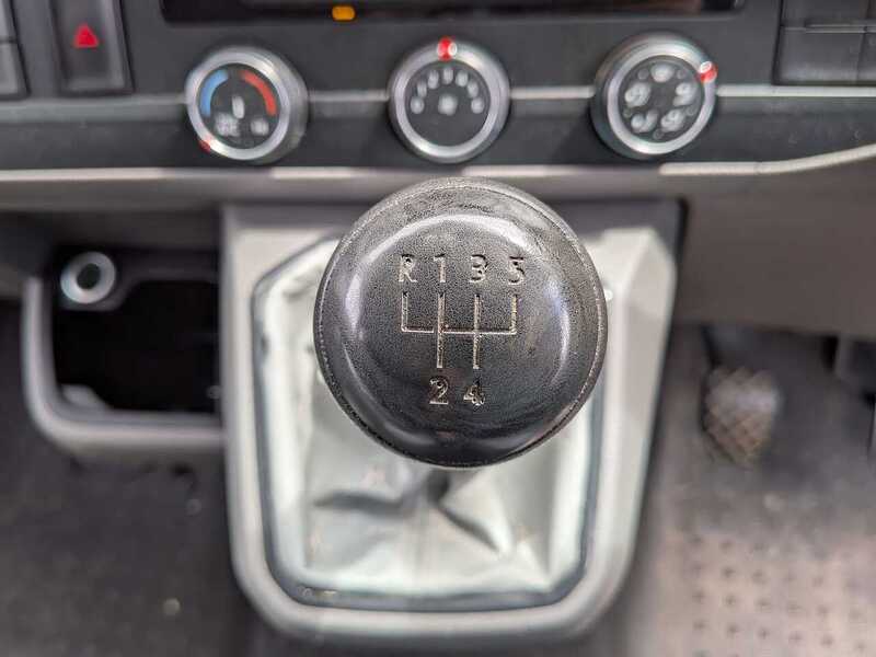 Volkswagen Transporter T28 HIGHLINE 110ps - U10684