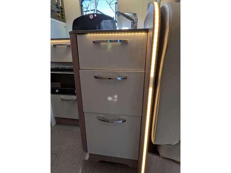 Burstner Lyseo Harmony 728 G - U10687