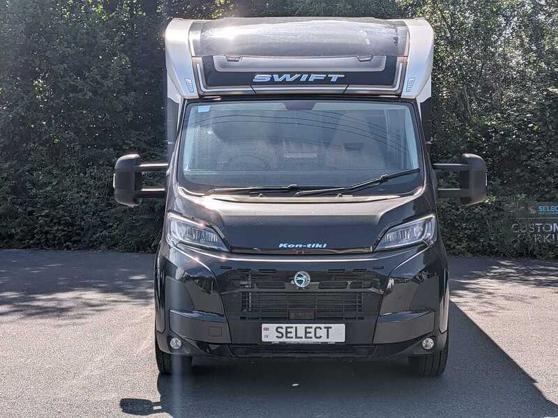 Swift Kon-Tiki 894 DB - 6 Berth - Automatic - U10690