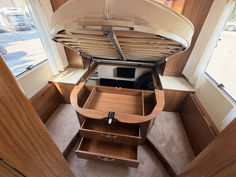 Hymer T 708 SL - U10695