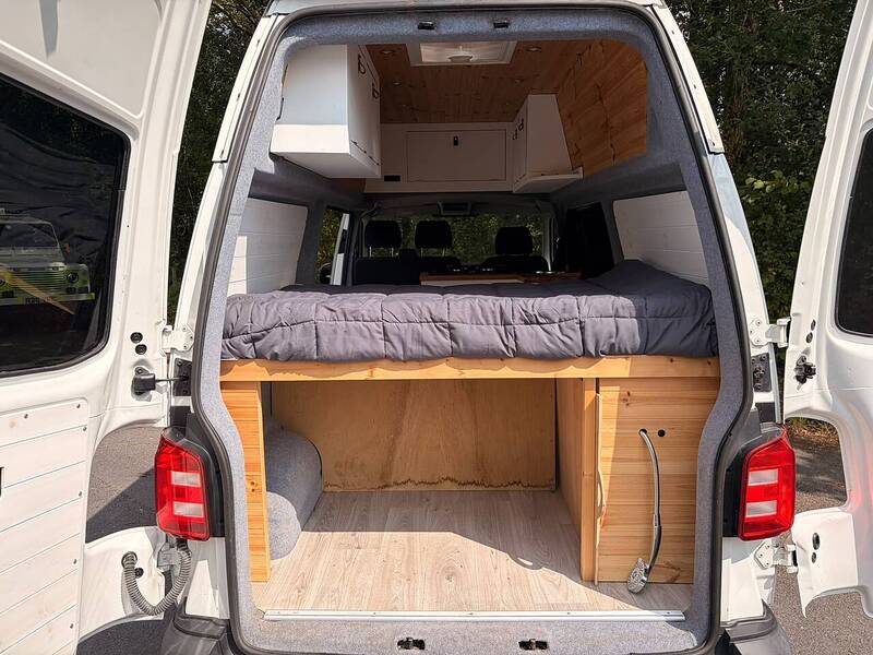 Volkswagen Transporter T32 - High Top - U10696