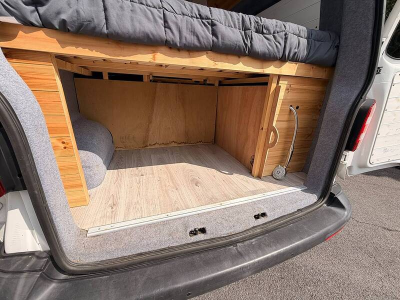 Volkswagen Transporter T32 - High Top - U10696