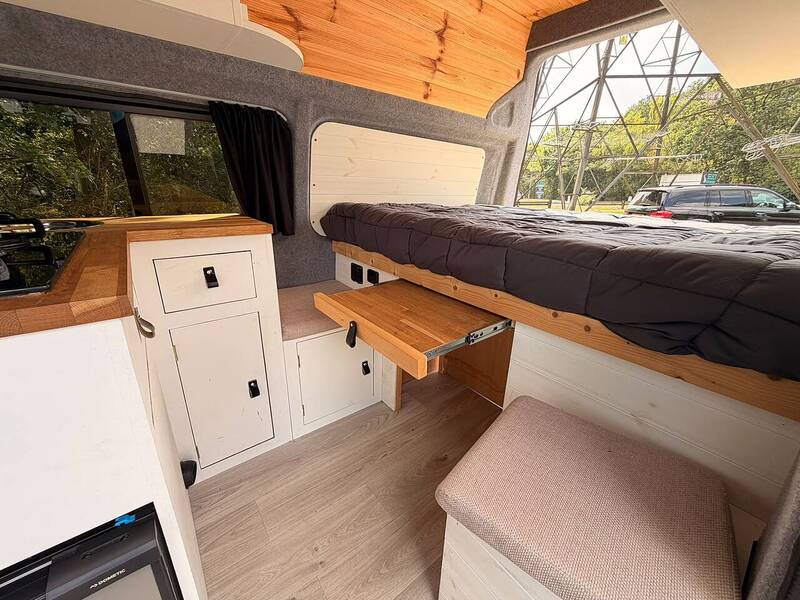 Volkswagen Transporter T32 - High Top - U10696