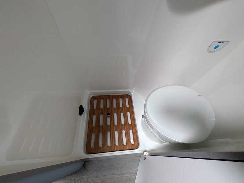 Volkswagen Crafter Aura 6EB Conversion - U10700