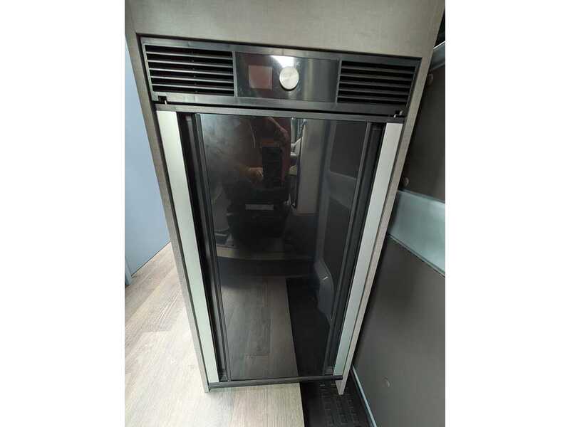 Volkswagen Crafter Aura 6EB Conversion - U10700