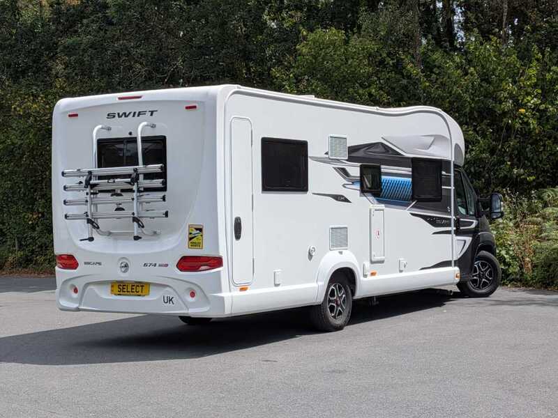 Swift Escape 674 Motorhome - U10701