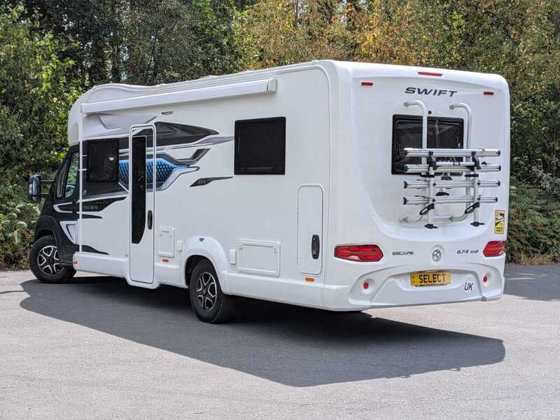 Swift Escape 674 Motorhome - U10701