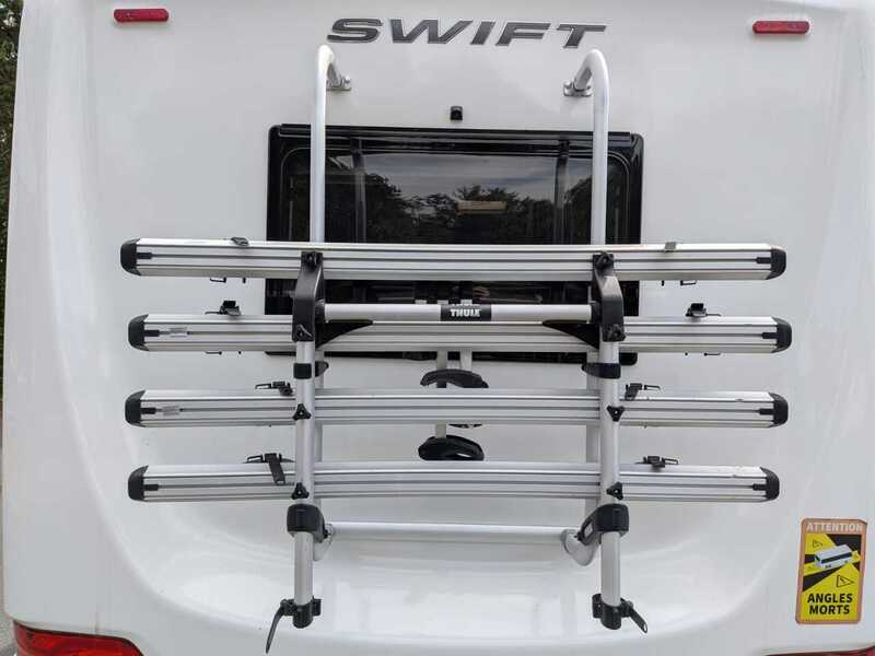 Swift Escape 674 Motorhome - U10701