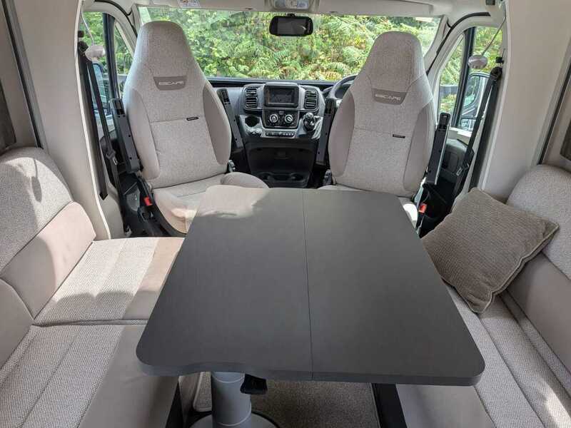 Swift Escape 674 Motorhome - U10701