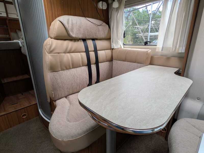 Hymer Van 374  - U10706