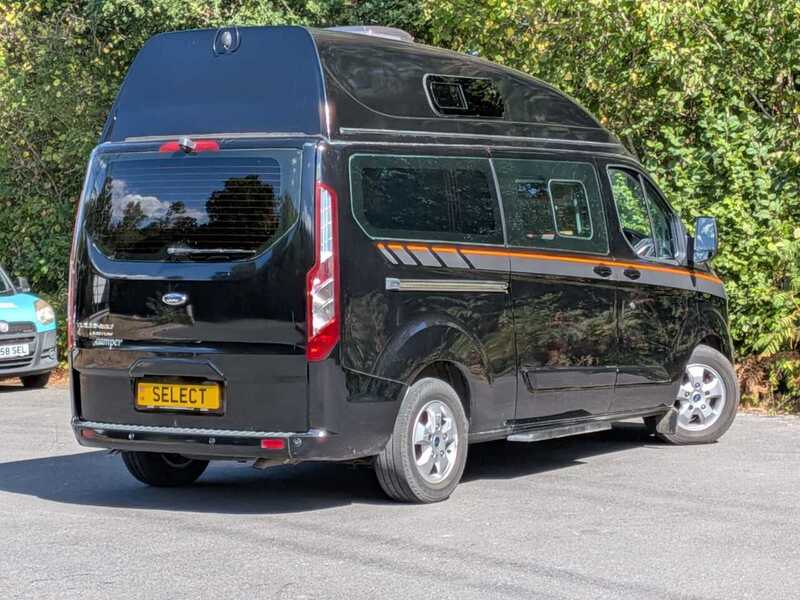 Ford Tourneo Custom 2.0TDi 310 EcoBlue Campervan - U10707