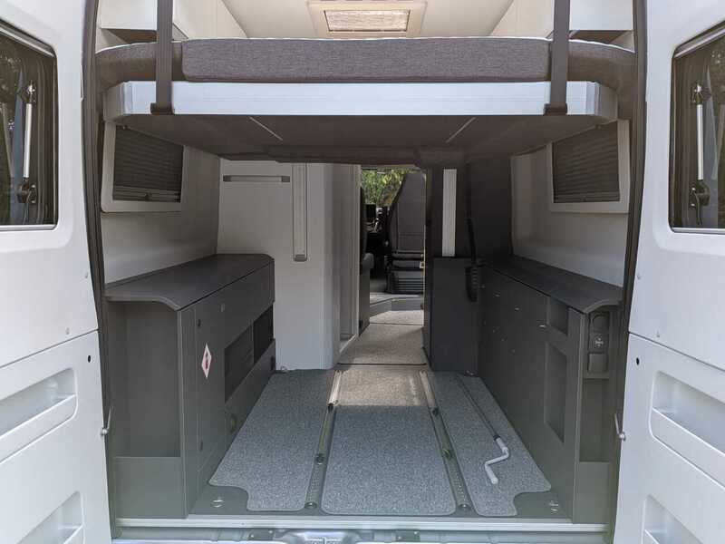 Adria Twin Supreme 640 SGX Campervan - U10709