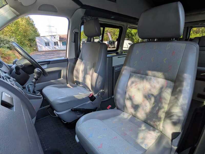 Volkswagen Transporter 1.9 TDI T30 Campervan - U10710