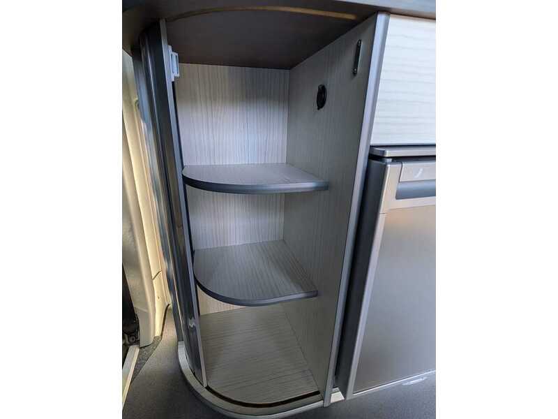 Volkswagen Transporter 1.9 TDI T30 Campervan - U10710