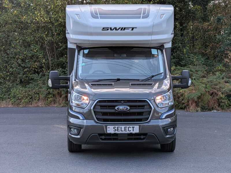 Swift Voyager 494  - U10712