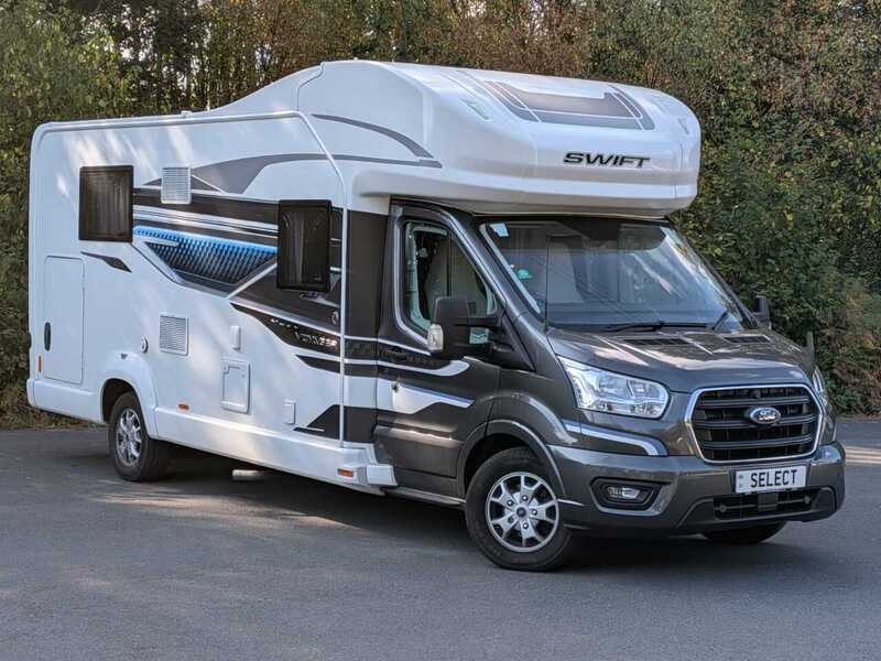 Swift Voyager 494  - U10712